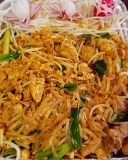 Pad Thai Tray