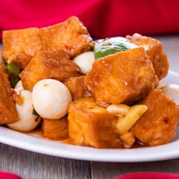 鵪鶉蛋豆腐 Quail Egg and Tofu