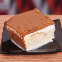 Biscoff Milk Cake